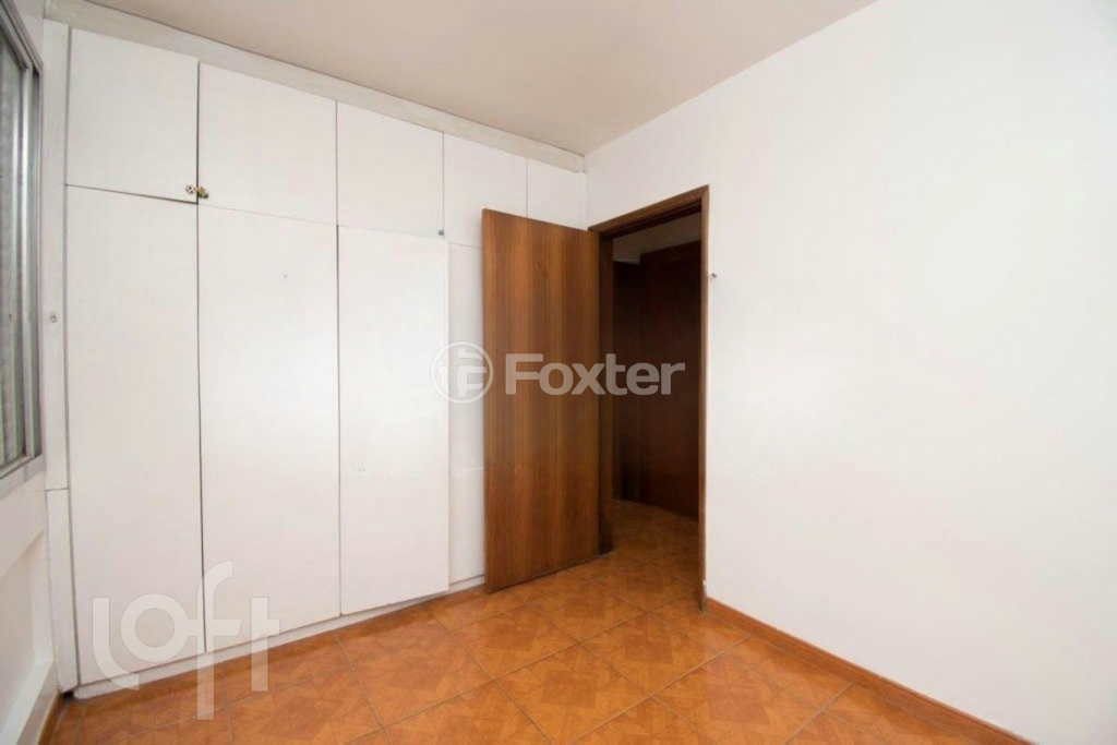 Apartamento à venda com 2 quartos, 75m² - Foto 16