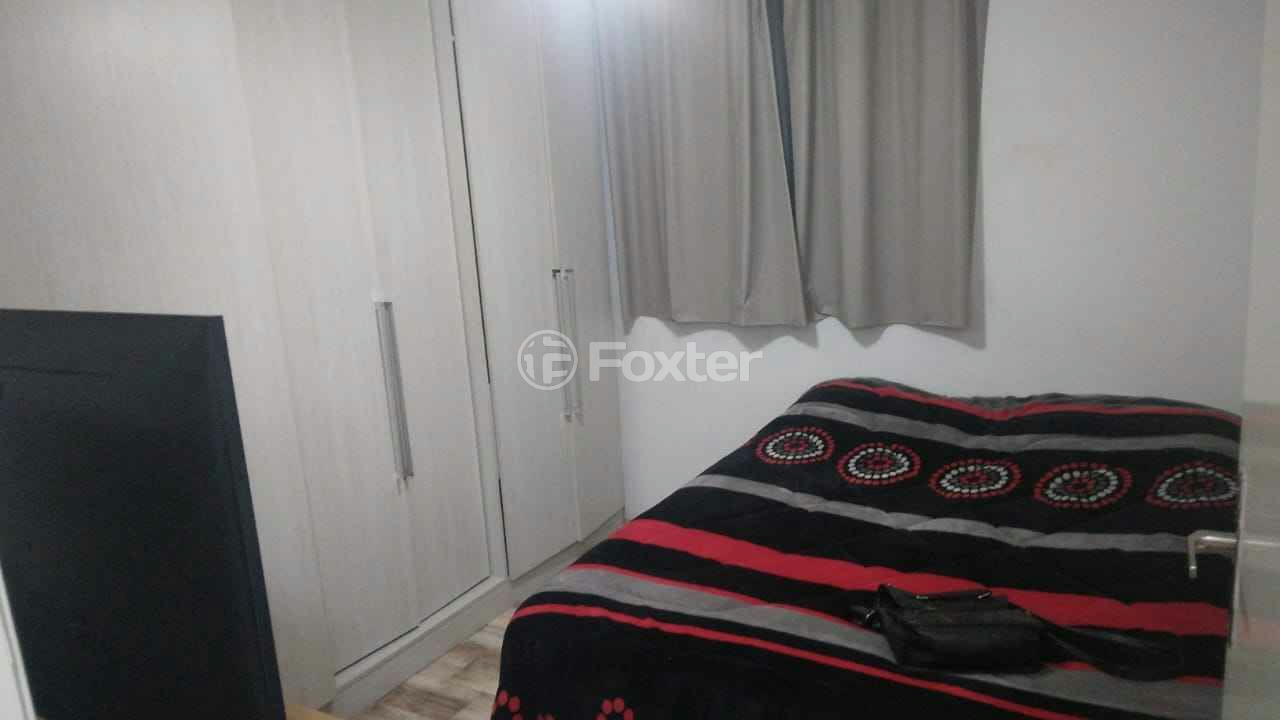 Apartamento à venda com 2 quartos, 43m² - Foto 4
