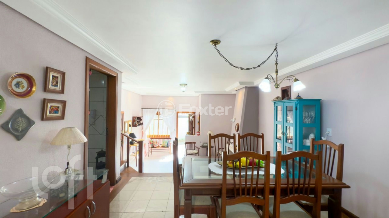 Casa de Condomínio à venda com 3 quartos, 225m² - Foto 5