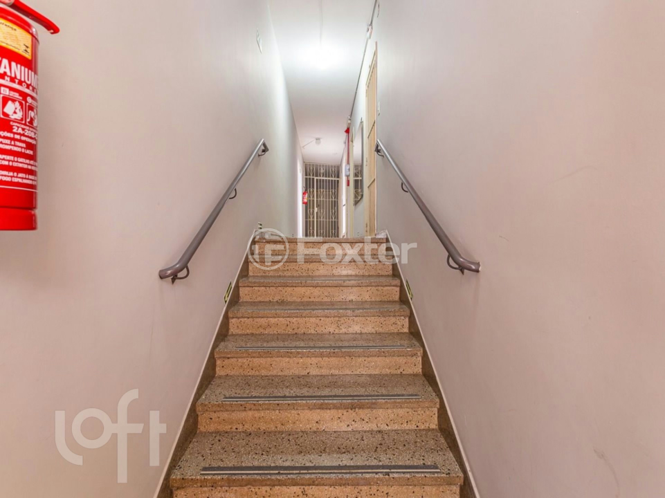 Apartamento à venda com 2 quartos, 63m² - Foto 19