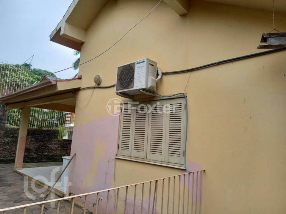 Casa à venda com 6 quartos, 233m² - Foto 16