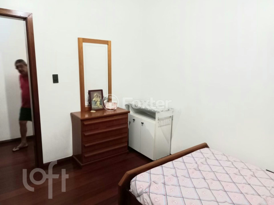 Casa à venda com 6 quartos, 233m² - Foto 15