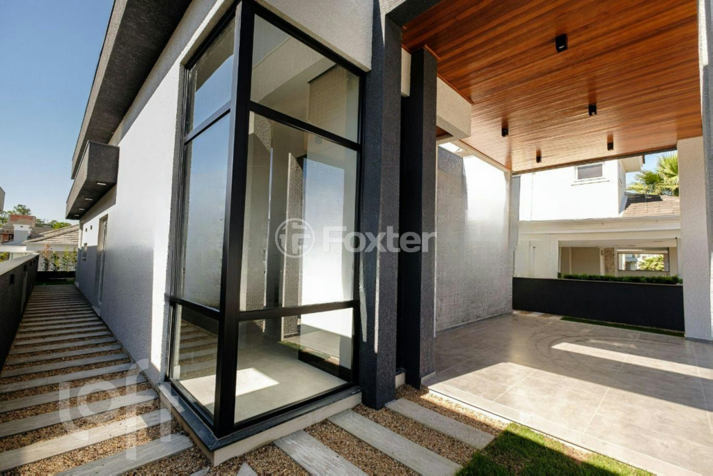 Casa à venda com 3 quartos, 181m² - Foto 4