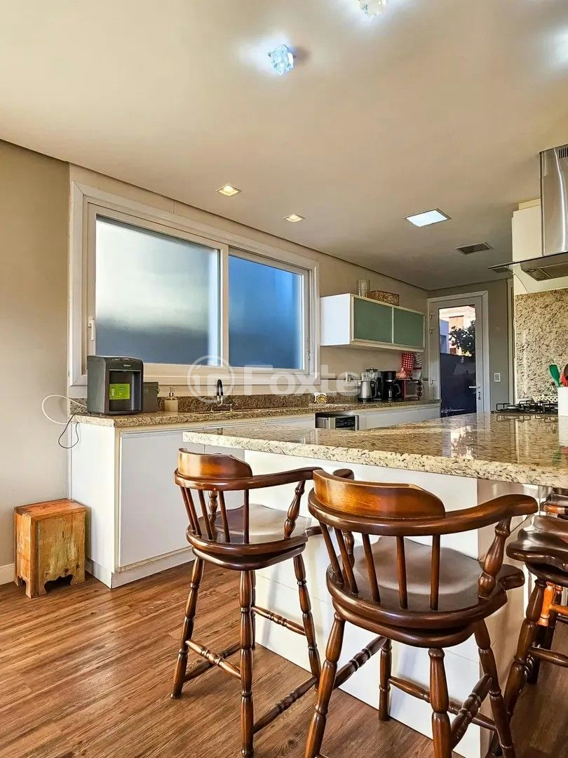 Casa de Condomínio à venda com 3 quartos, 330m² - Foto 55