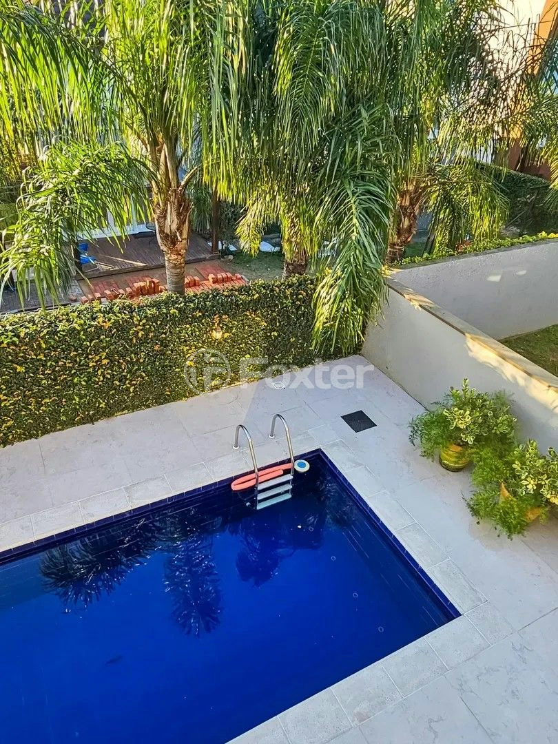 Casa de Condomínio à venda com 3 quartos, 330m² - Foto 40