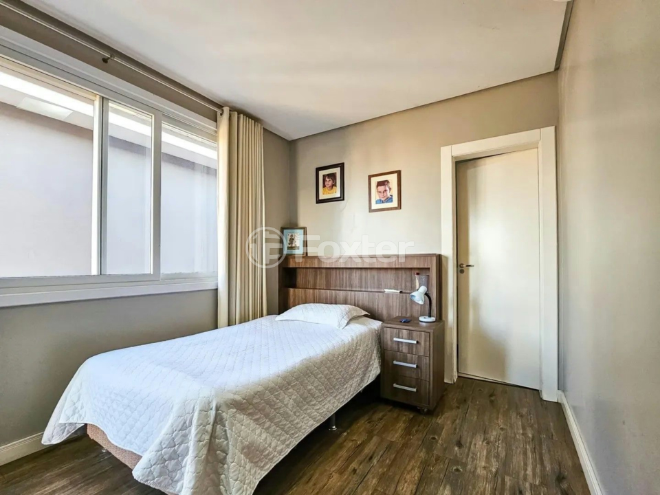 Casa de Condomínio à venda com 3 quartos, 330m² - Foto 35