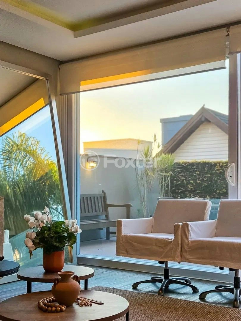 Casa de Condomínio à venda com 3 quartos, 330m² - Foto 37