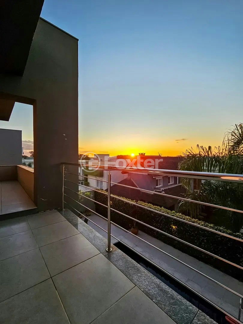 Casa de Condomínio à venda com 3 quartos, 330m² - Foto 30