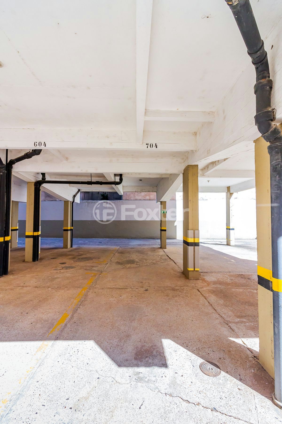 Apartamento à venda com 3 quartos, 103m² - Foto 32