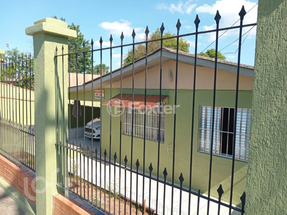 Casa à venda com 8 quartos, 156m² - Foto 4