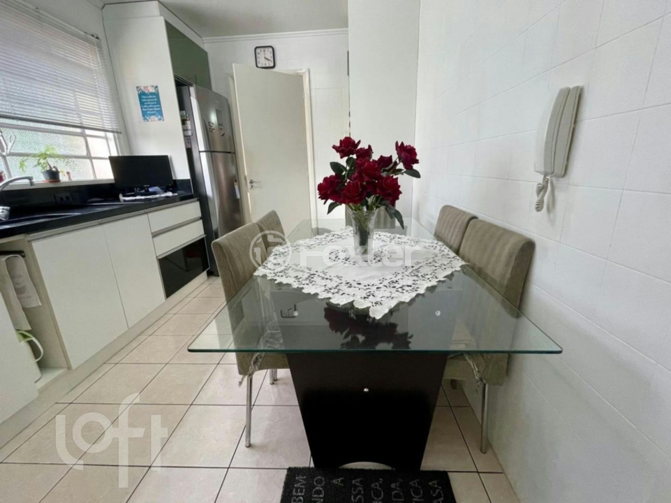 Apartamento à venda com 2 quartos, 72m² - Foto 5