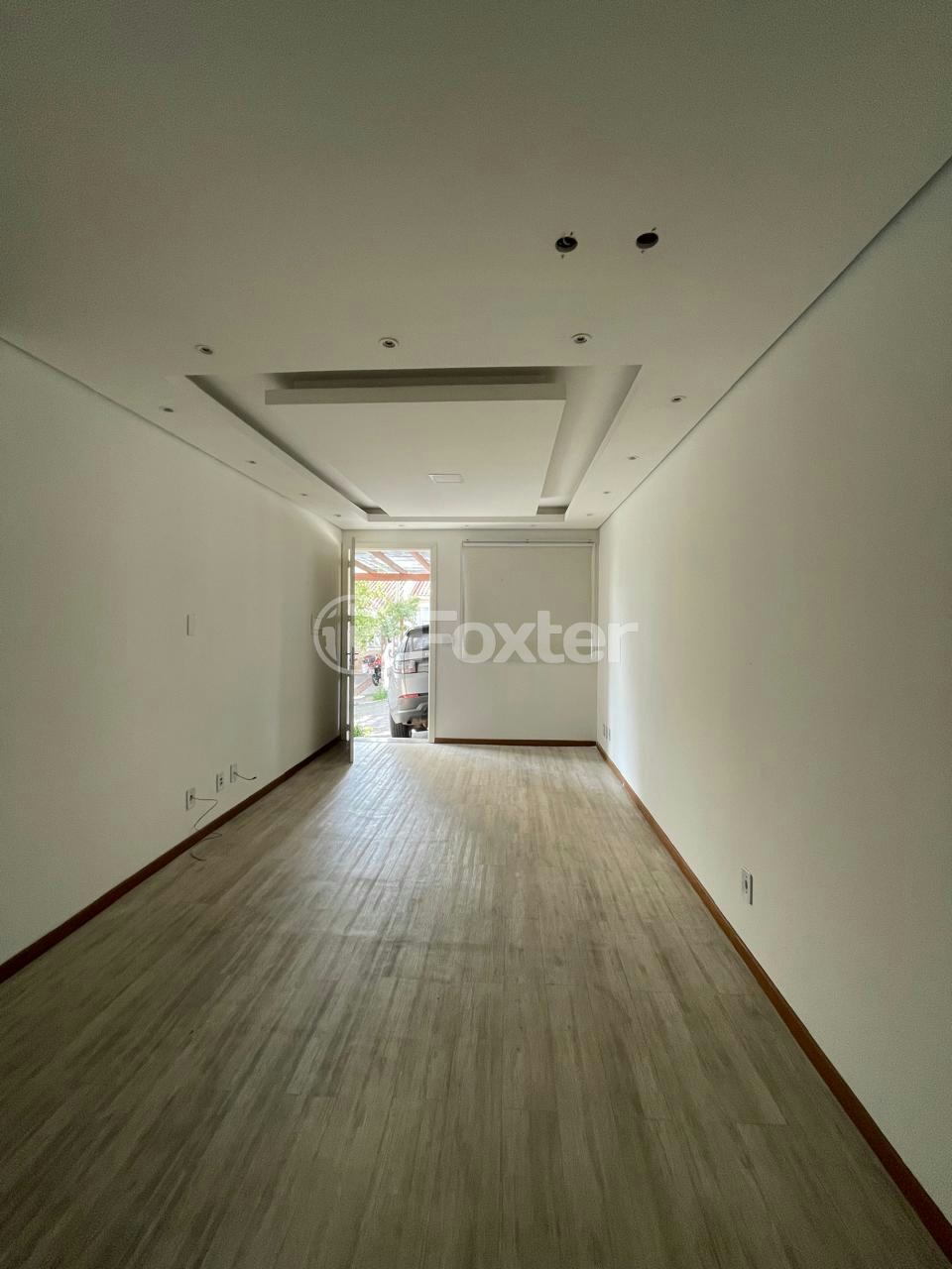Casa à venda com 2 quartos, 68m² - Foto 1