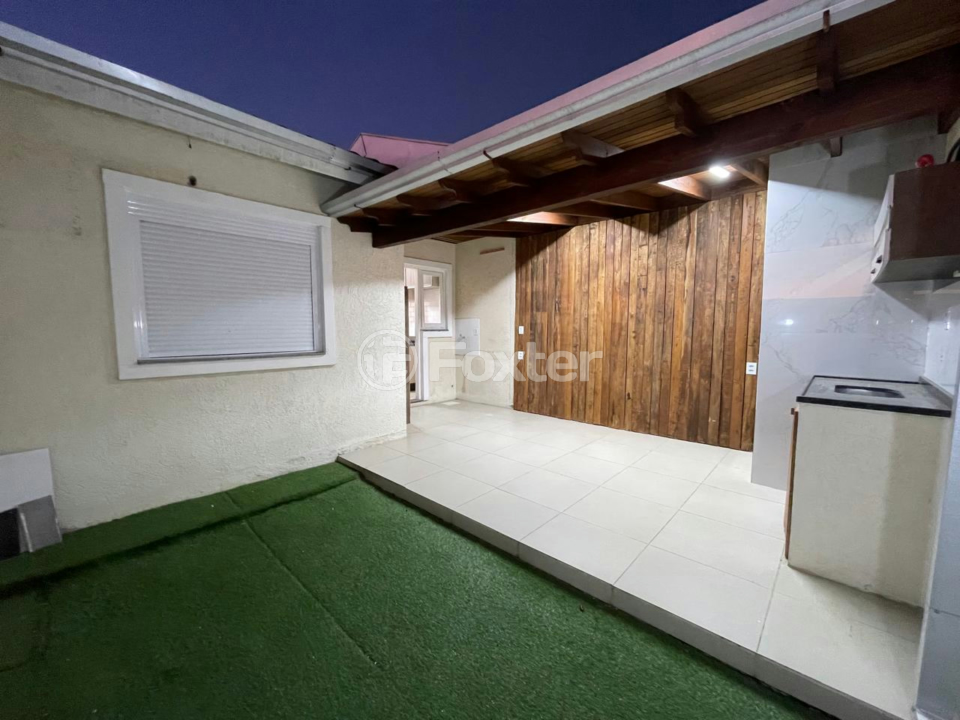 Casa à venda com 2 quartos, 68m² - Foto 18