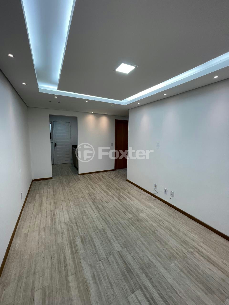 Casa à venda com 2 quartos, 68m² - Foto 5