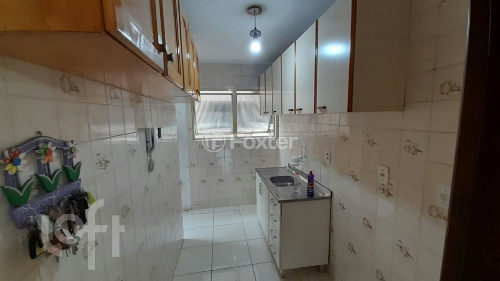 Apartamento à venda com 2 quartos, 65m² - Foto 4