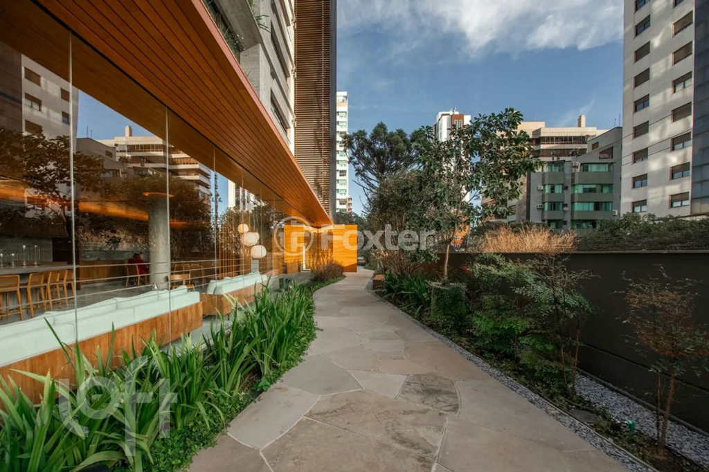 Apartamento à venda com 3 quartos, 251m² - Foto 72