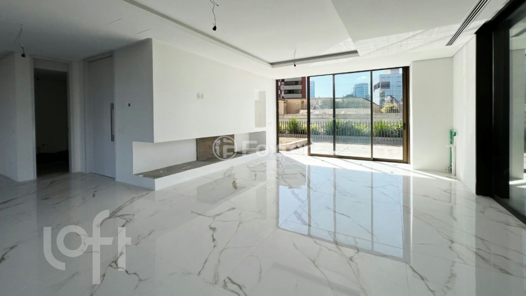 Apartamento à venda com 3 quartos, 251m² - Foto 6