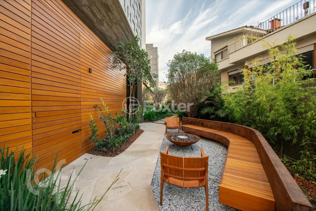 Apartamento à venda com 3 quartos, 251m² - Foto 57