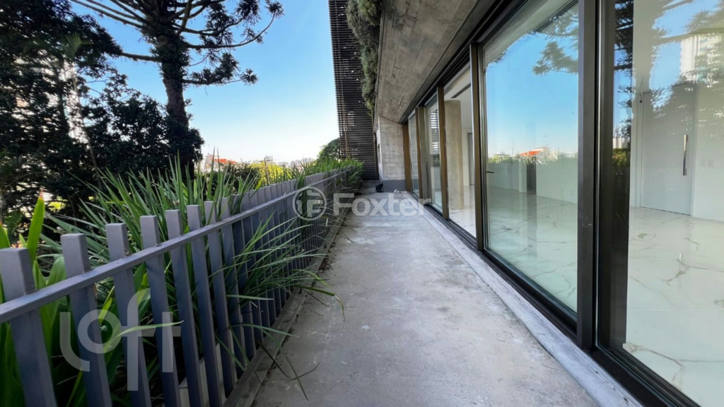 Apartamento à venda com 3 quartos, 251m² - Foto 11