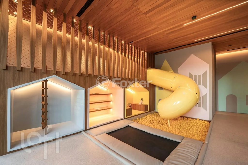 Apartamento à venda com 3 quartos, 251m² - Foto 32