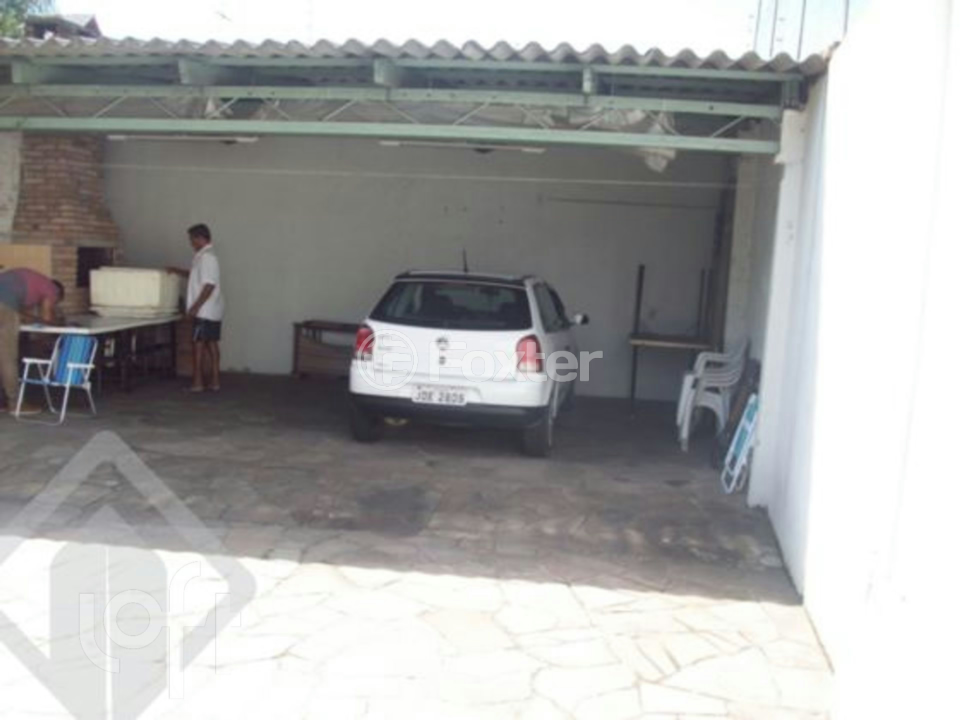 Casa à venda com 3 quartos, 180m² - Foto 4