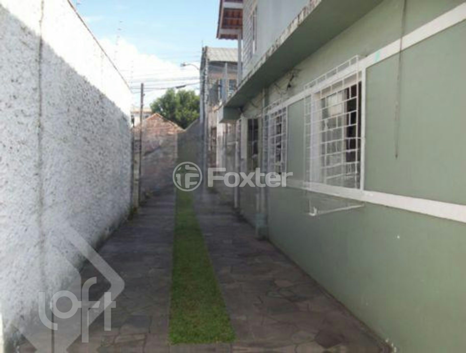 Casa à venda com 3 quartos, 180m² - Foto 3