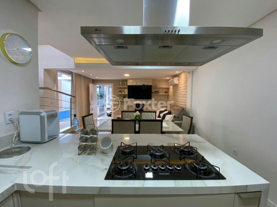 Casa à venda com 3 quartos, 206m² - Foto 8