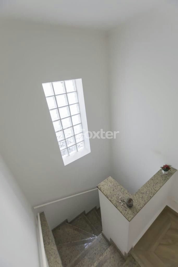 Casa à venda com 3 quartos, 270m² - Foto 29