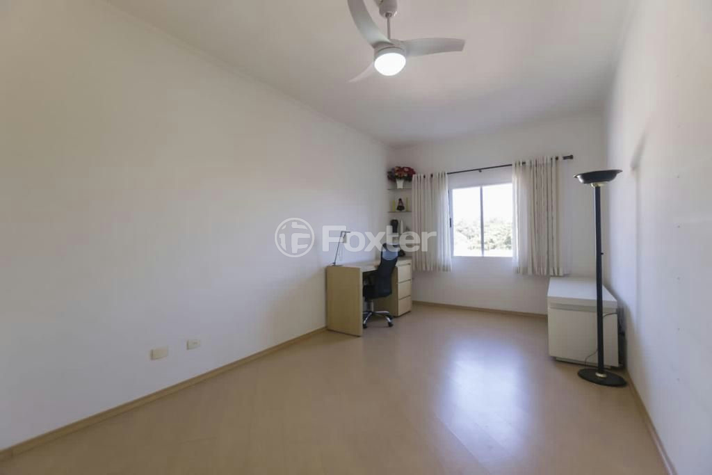 Casa à venda com 3 quartos, 270m² - Foto 27