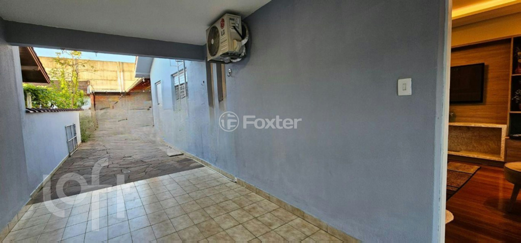 Casa à venda com 3 quartos, 220m² - Foto 13