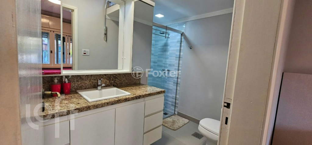 Casa à venda com 3 quartos, 220m² - Foto 26