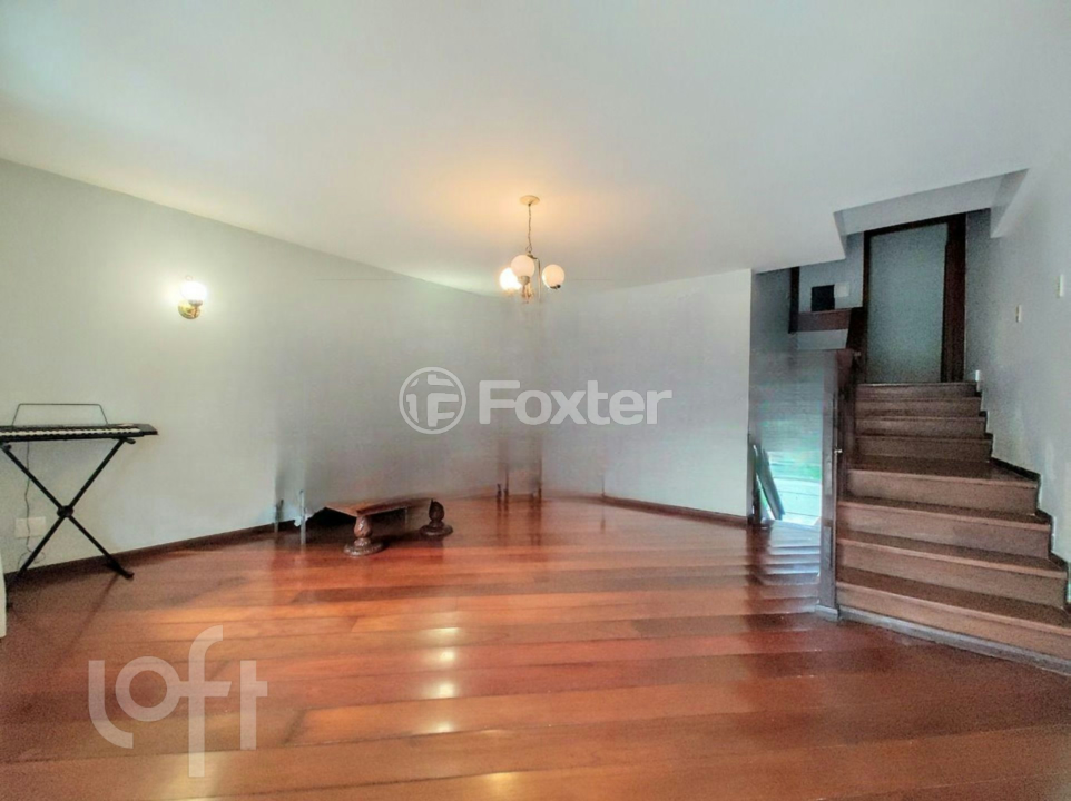 Casa à venda com 3 quartos, 270m² - Foto 3