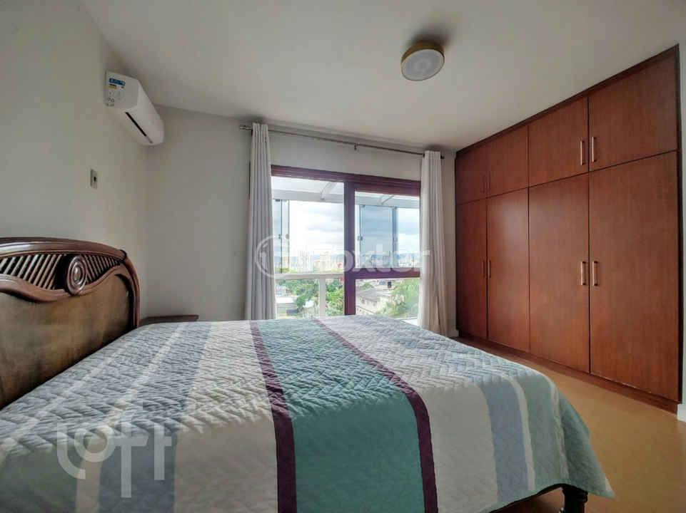 Casa à venda com 3 quartos, 270m² - Foto 13