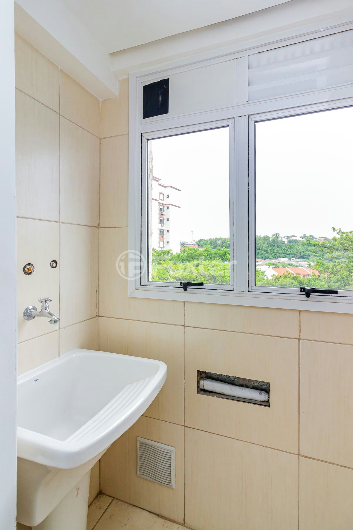 Apartamento à venda com 2 quartos, 42m² - Foto 25