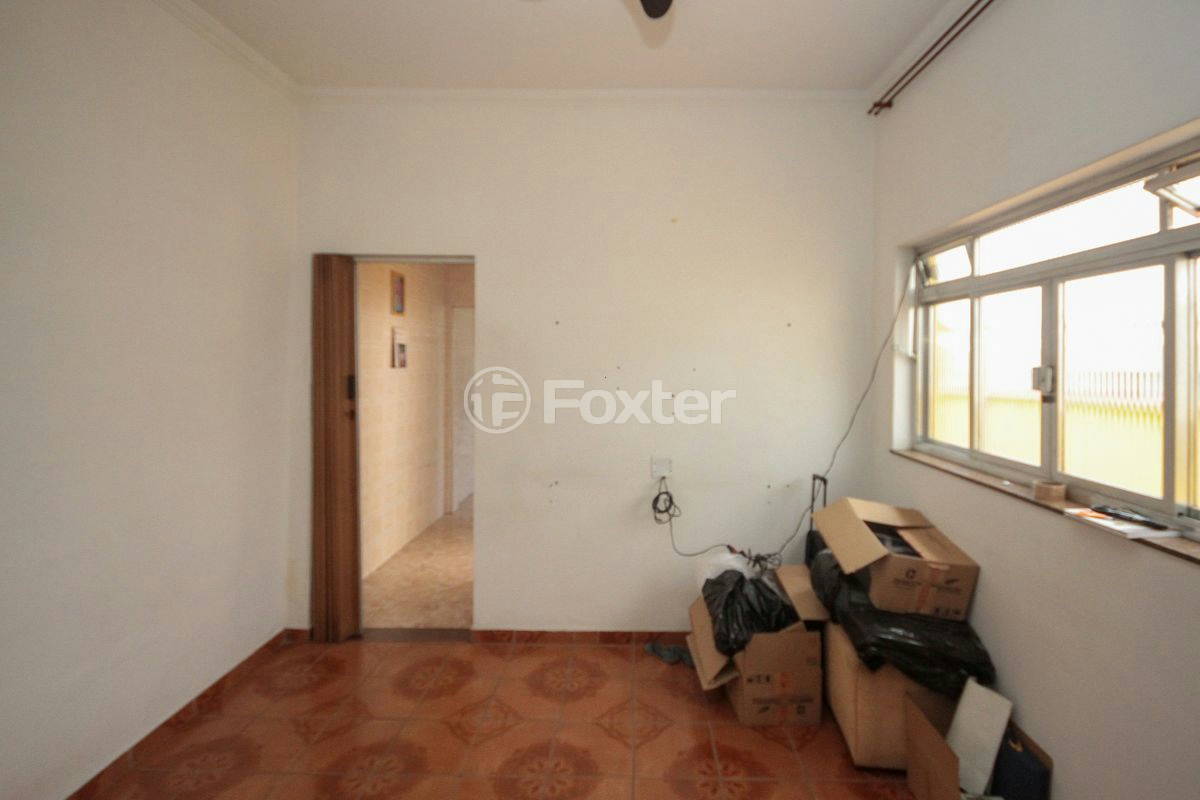 Casa à venda com 4 quartos, 200m² - Foto 20