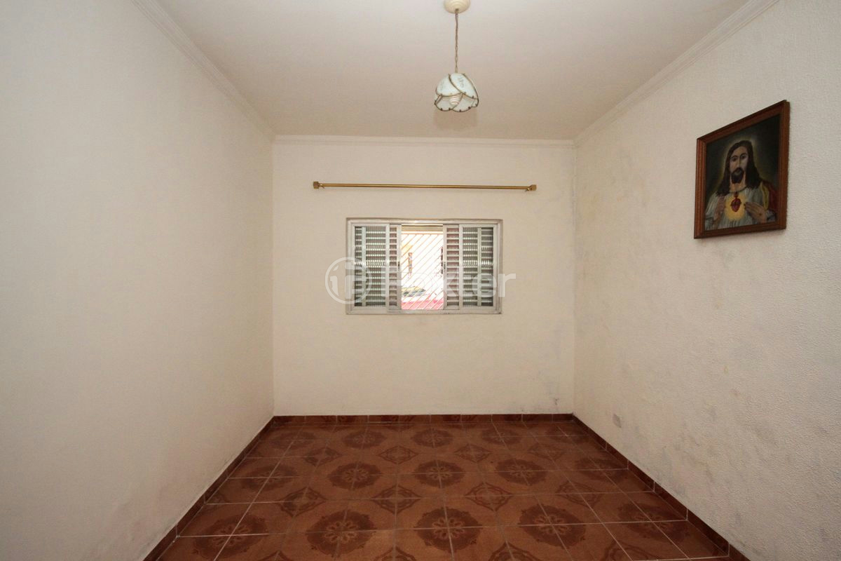 Casa à venda com 4 quartos, 200m² - Foto 22