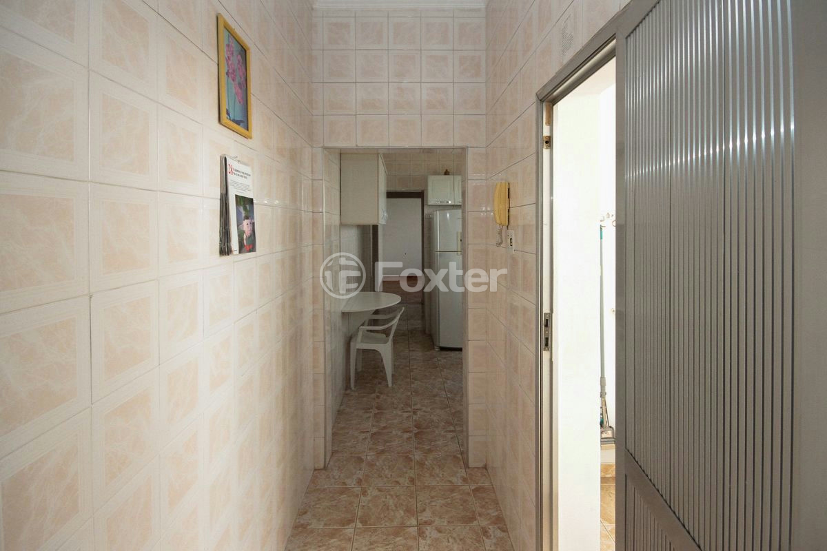 Casa à venda com 4 quartos, 200m² - Foto 25