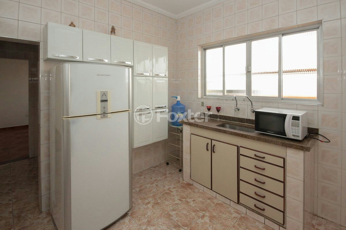 Casa à venda com 4 quartos, 200m² - Foto 27