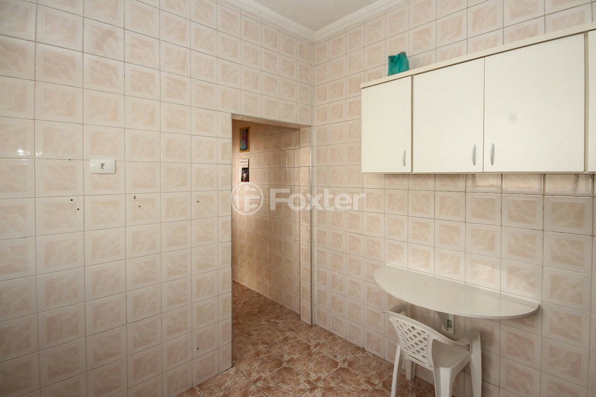 Casa à venda com 4 quartos, 200m² - Foto 29