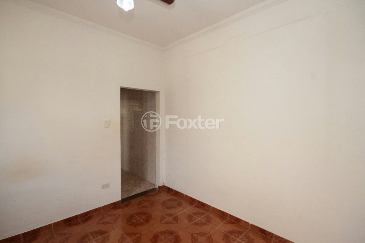 Casa à venda com 4 quartos, 200m² - Foto 32
