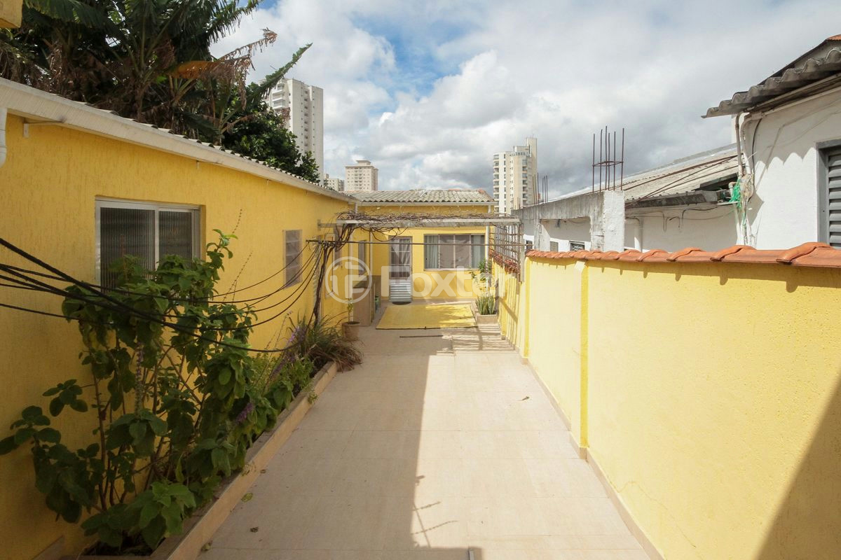 Casa à venda com 4 quartos, 200m² - Foto 18