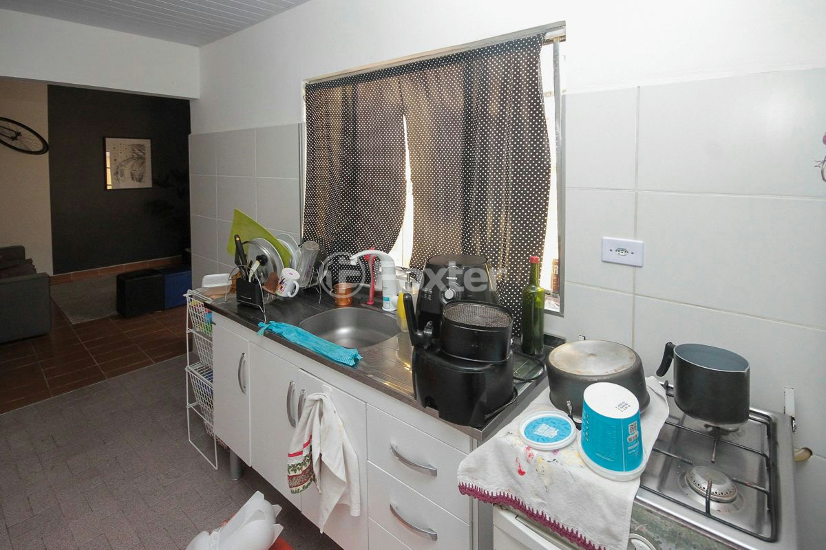 Casa à venda com 4 quartos, 200m² - Foto 12