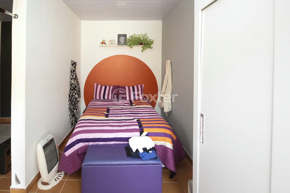 Casa à venda com 4 quartos, 200m² - Foto 10