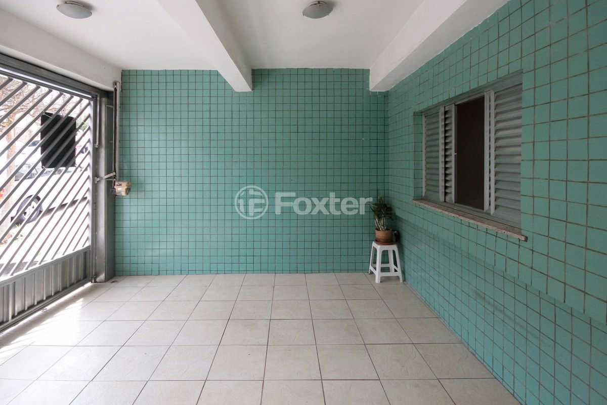Casa à venda com 4 quartos, 200m² - Foto 14
