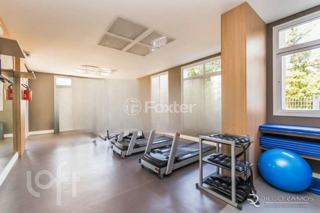 Apartamento à venda com 2 quartos, 62m² - Foto 2