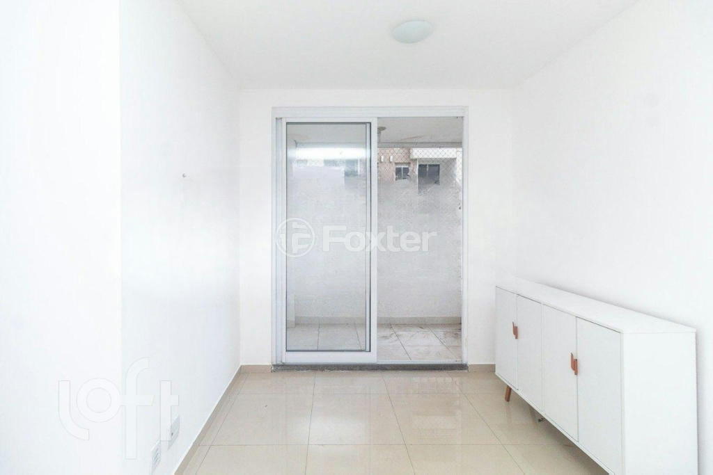Apartamento à venda com 2 quartos, 62m² - Foto 34