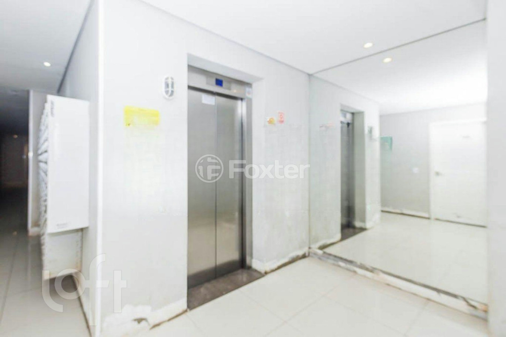 Apartamento à venda com 2 quartos, 62m² - Foto 14