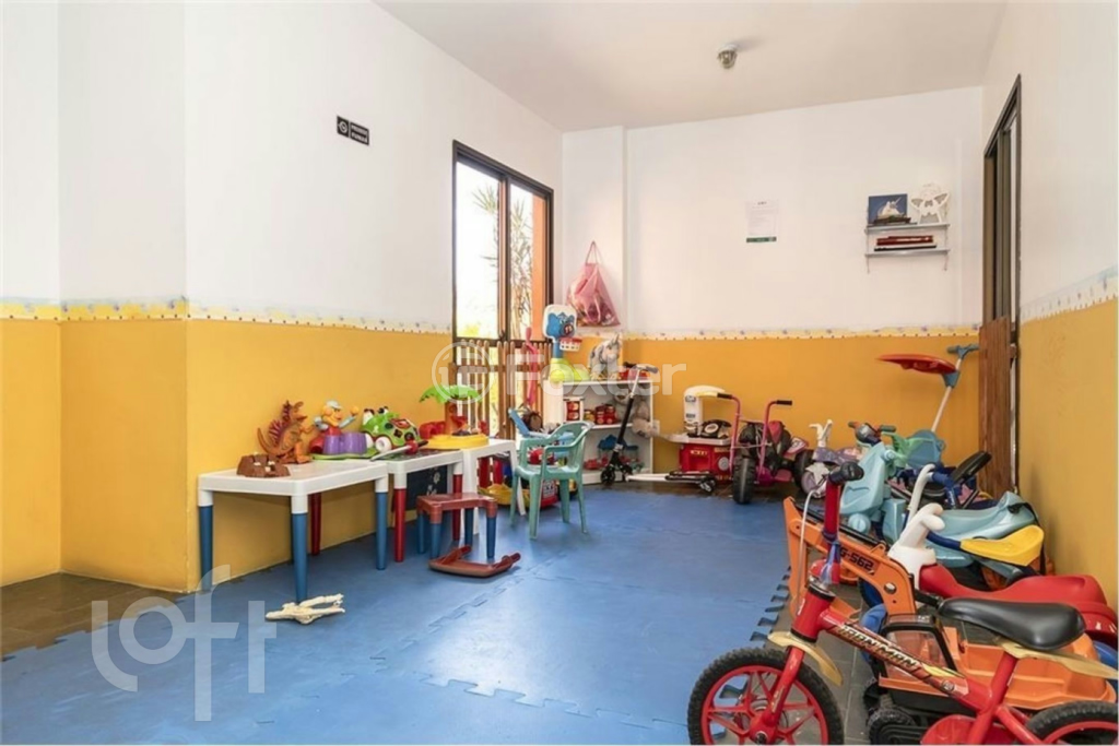 Apartamento à venda com 3 quartos, 74m² - Foto 29