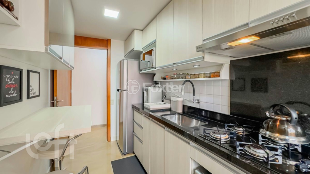 Apartamento à venda com 3 quartos, 74m² - Foto 14