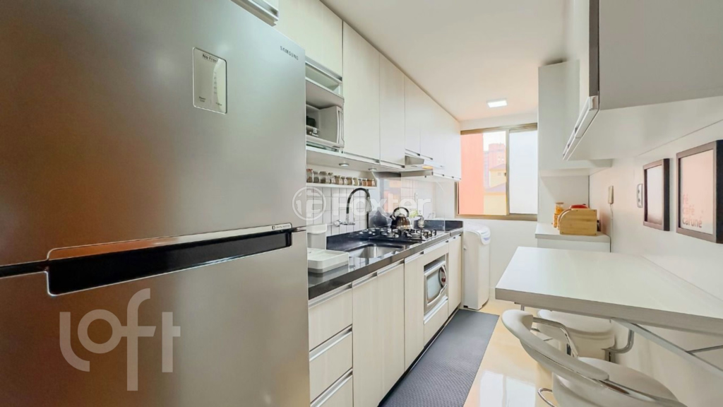 Apartamento à venda com 3 quartos, 74m² - Foto 11